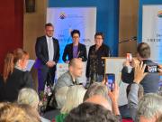 Verleihung-prominenter-Friedensengel